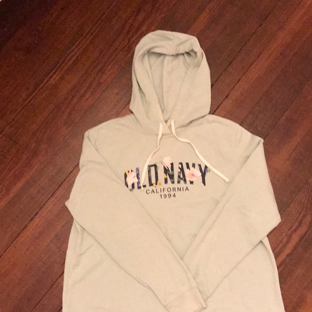 ❌SOLD❌ Old Navy Women’s logo hoodie